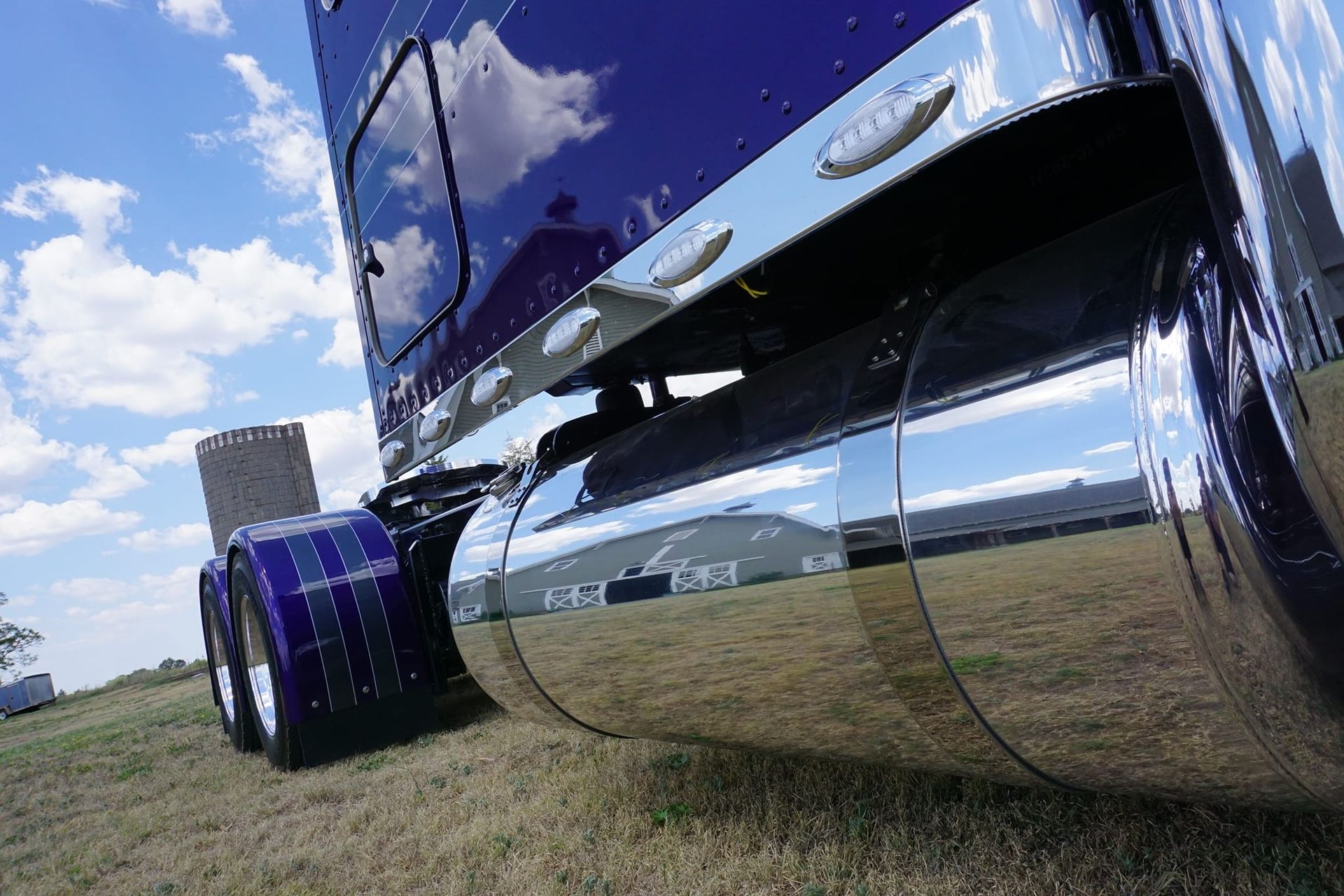 Semi-Truck Repair in Hutchinson KS by Quality Body Shop