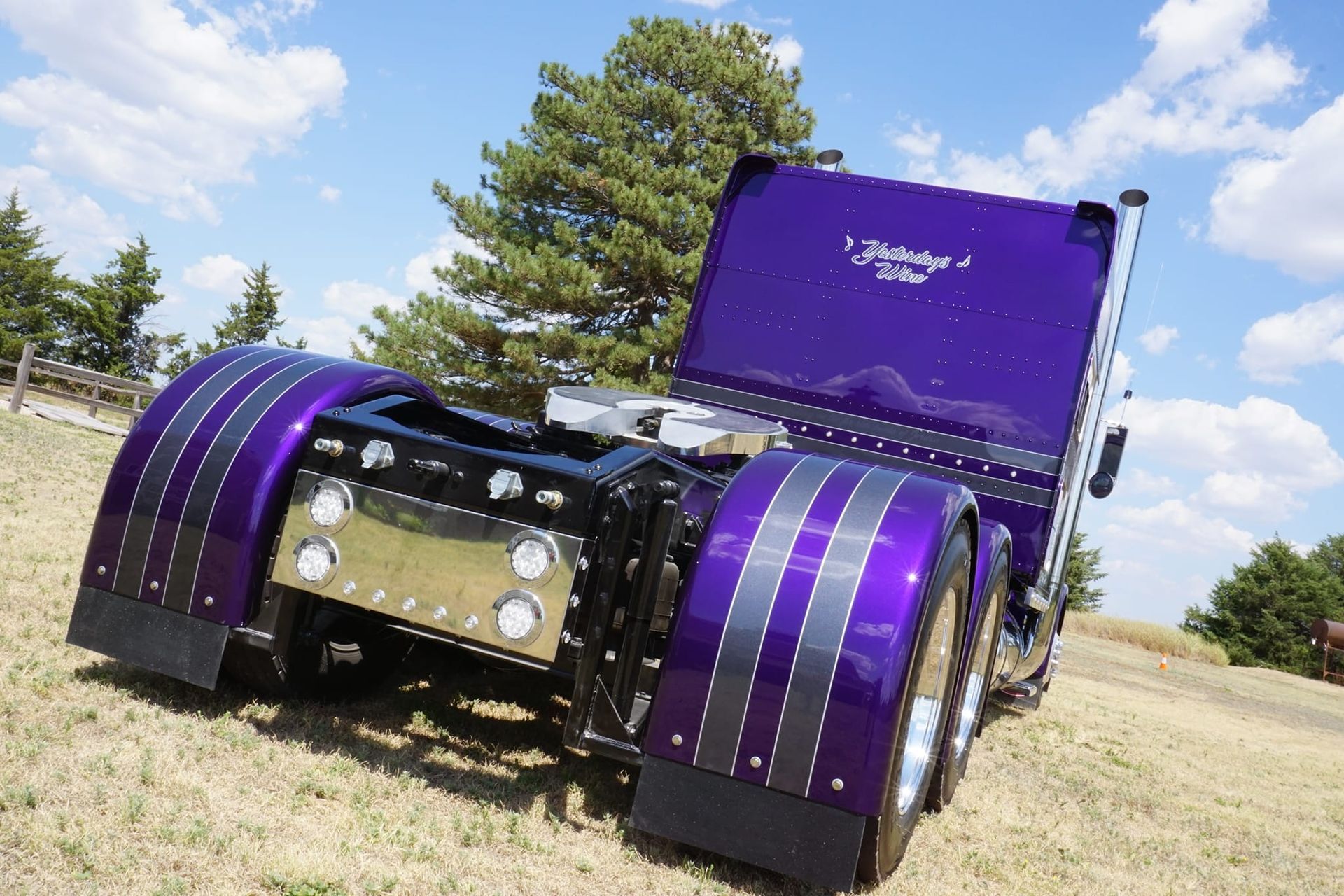 Semi-Truck Repair in Hutchinson KS by Quality Body Shop