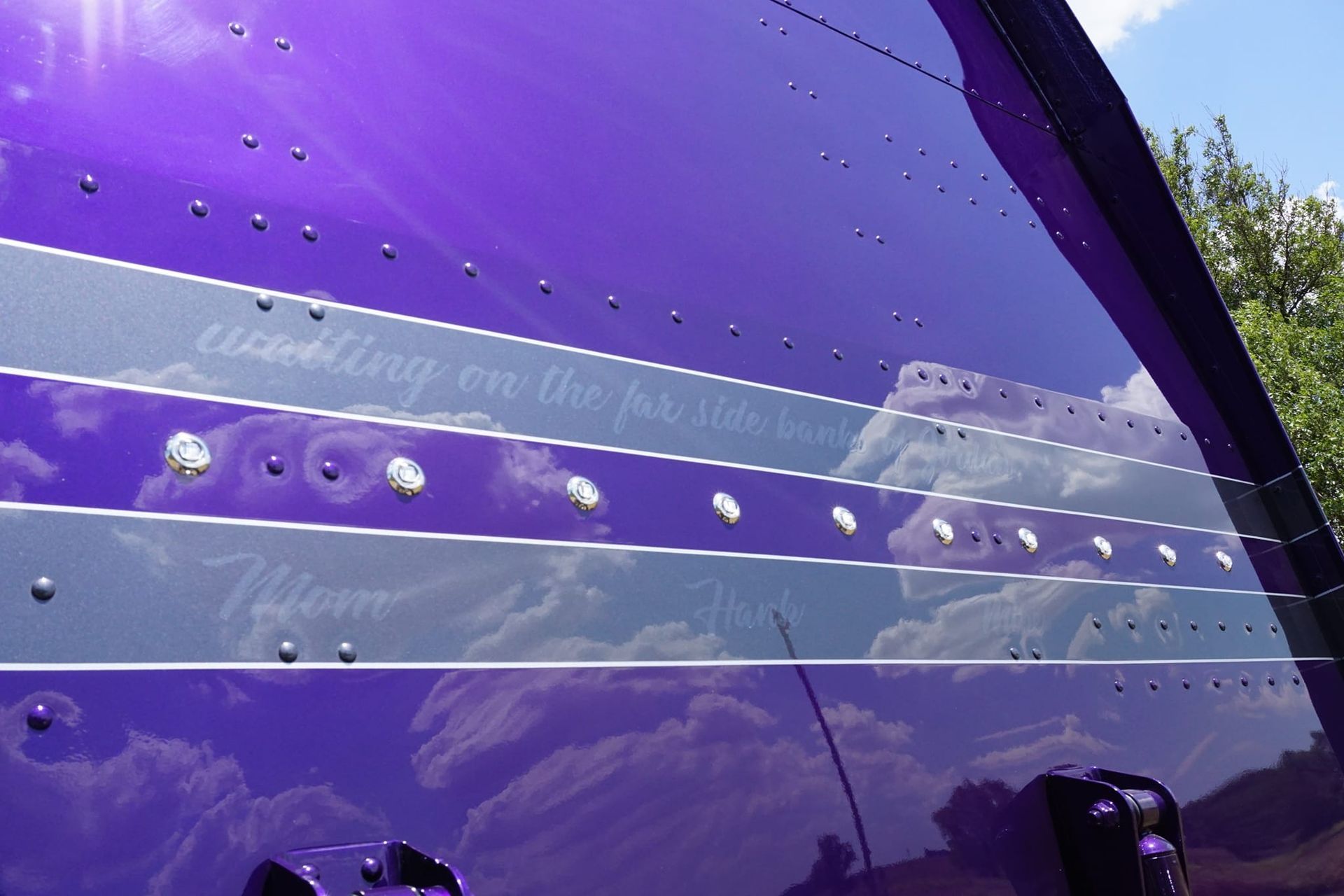 Semi-Truck Repair in Hutchinson KS by Quality Body Shop