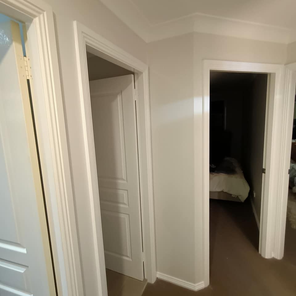 Room Interior Painting by Telescoping Roller Painter
— Painters in Muswellbrook, NSW