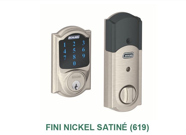 Une photo d'une serrure de porte sans clé en nickel satiné.