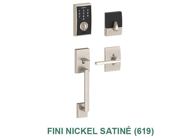 Une photo d'une serrure de porte en acier inoxydable avec une poignée.