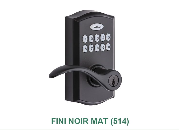 Une serrure de porte noire avec une poignée et une clé sur fond blanc.