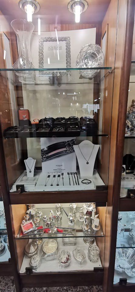 esposizione regali in oro e argento