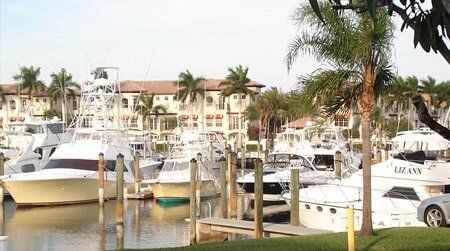 Yacht - Salons in Palm Beach Gardens, FL