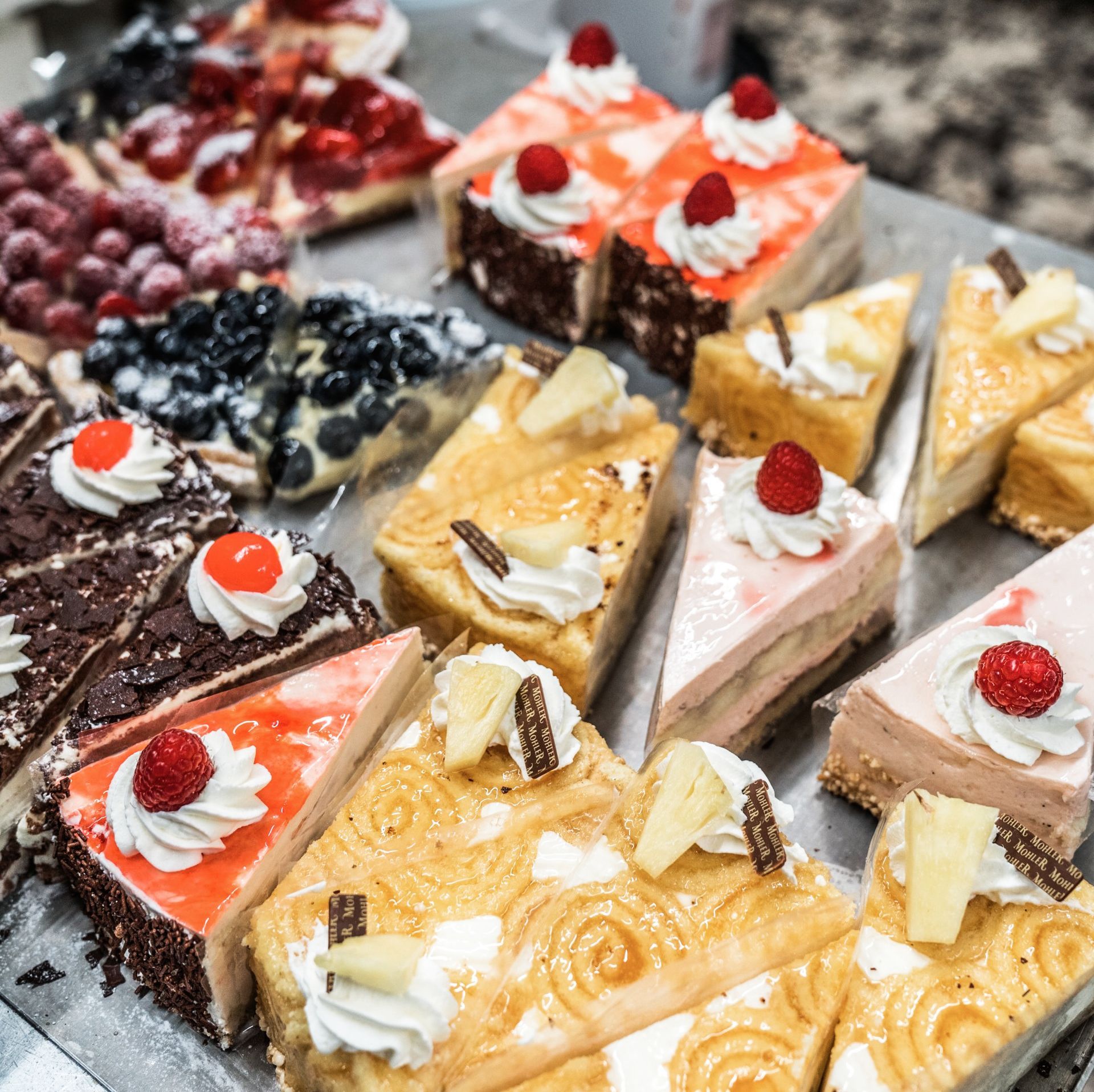 Konditorei Mohler frische Tortenstücke