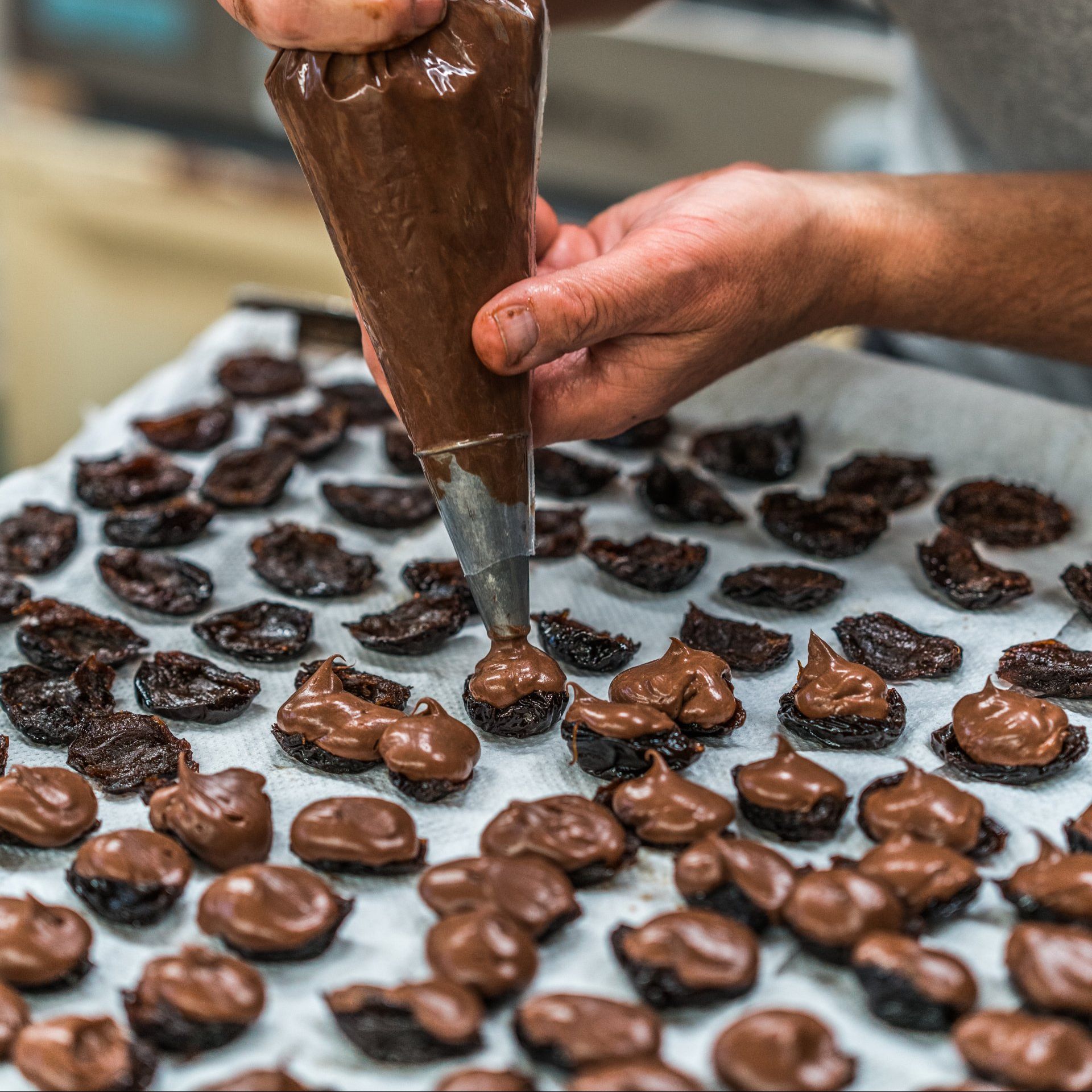 Konditorei Mohler zartschmelzende Pralinen in Handarbeit