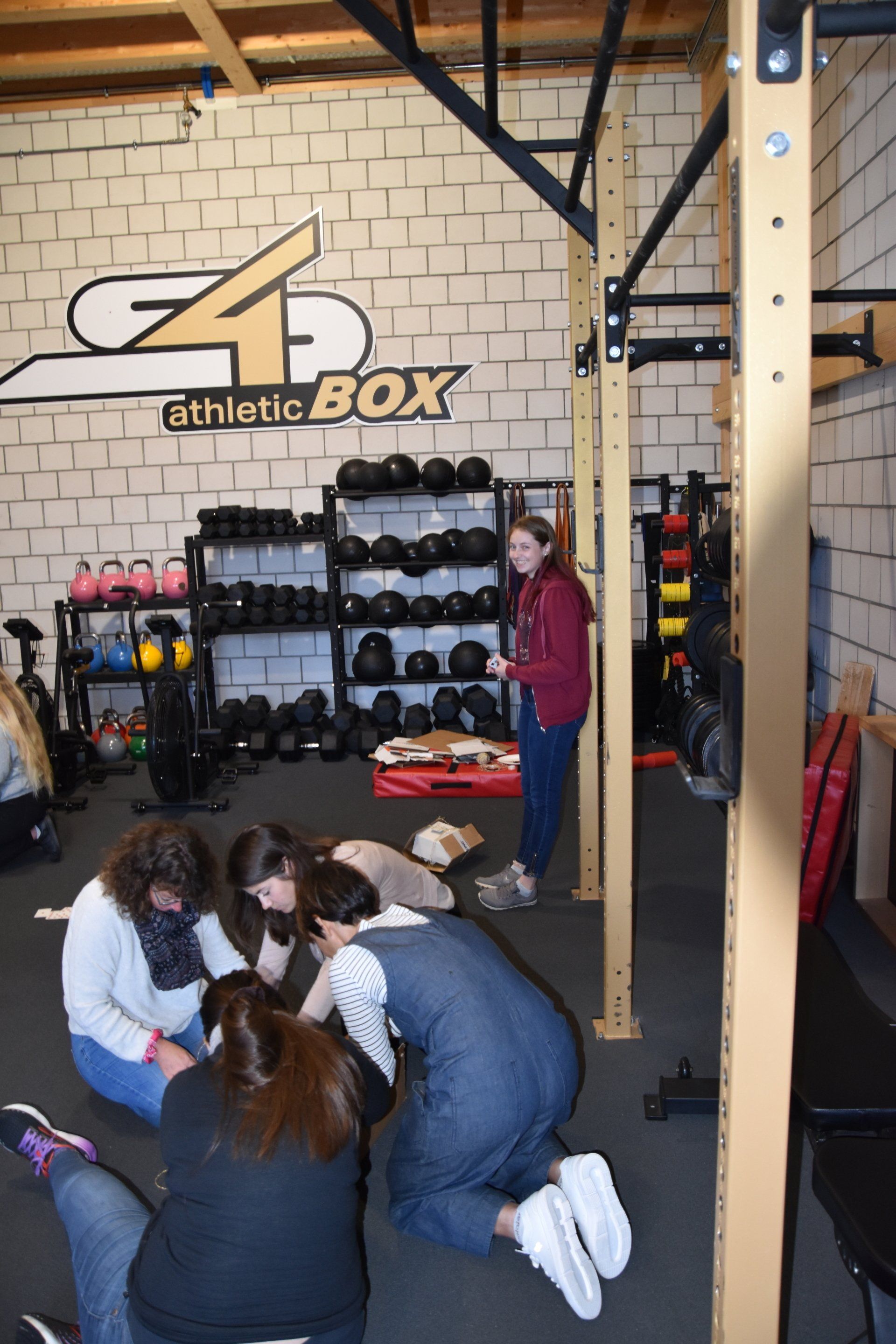 Bild Teamevent Konditorei Mohler Gruppenarbeit im S4