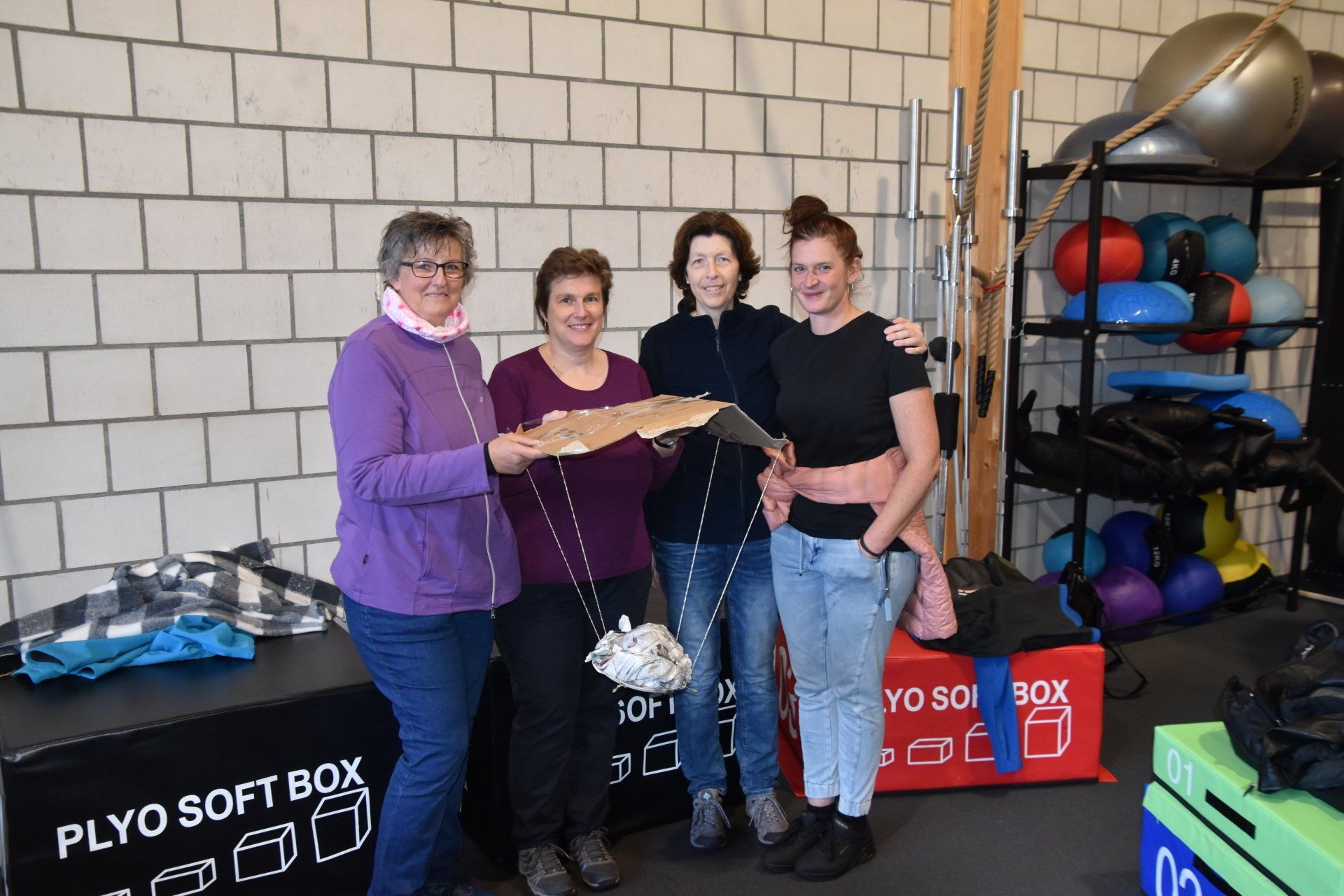 Bild Teamevent Konditorei Mohler Gruppenarbeit Frauenteam