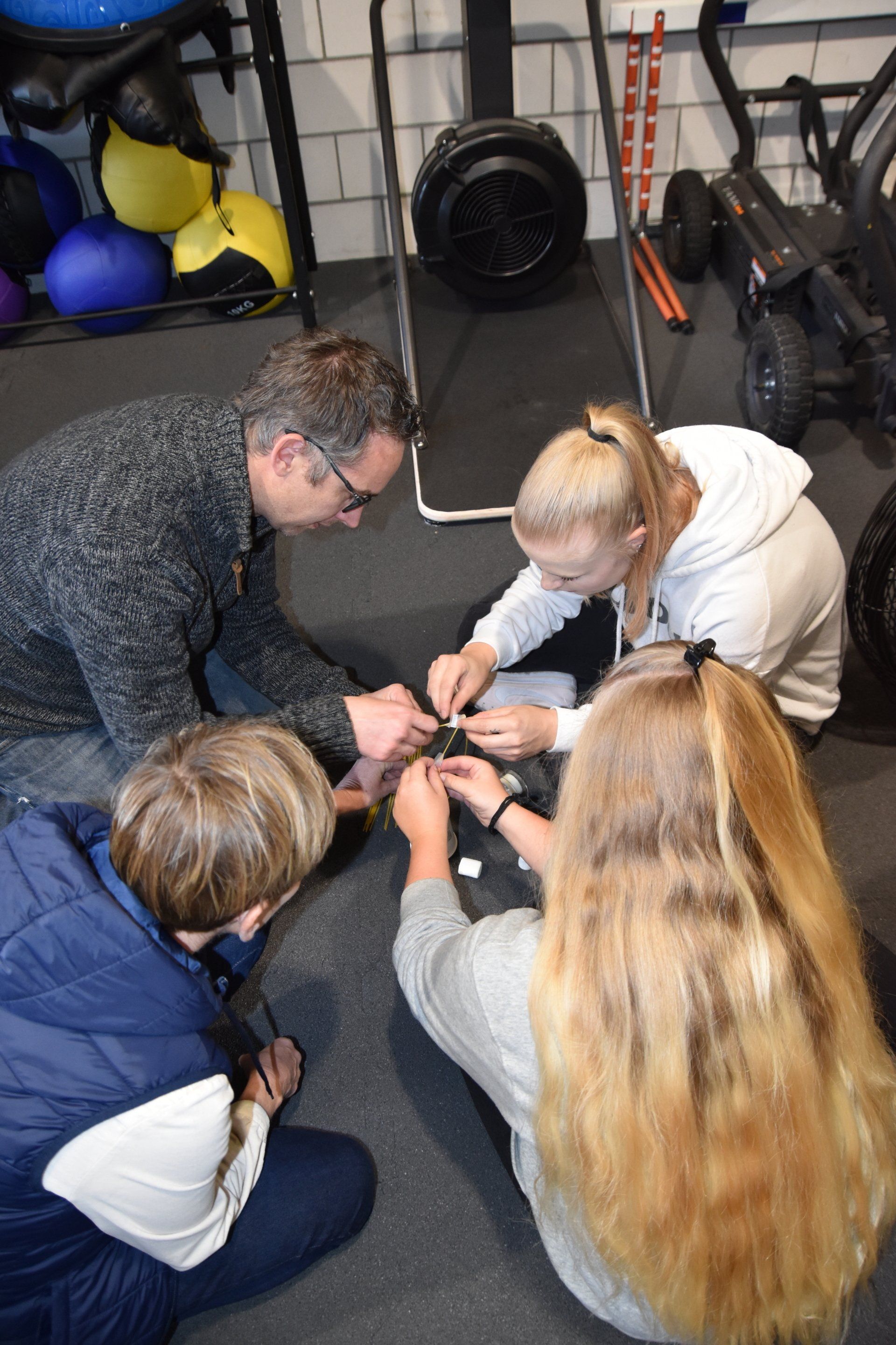 Bild Teamevent Konditorei Mohler Gruppenarbeit