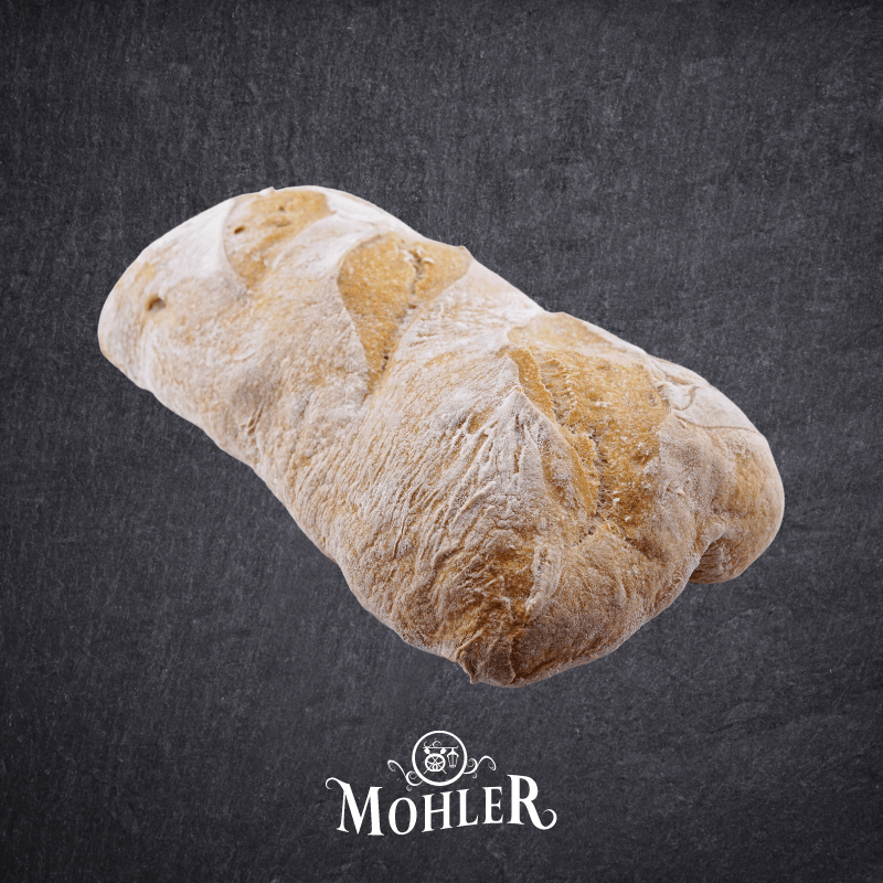 Ein Maggia-Brot auf einem schwarzen Hintergrund