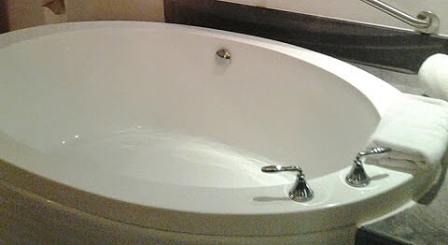 Bathtub— Plumbing Services and Drain Cleaning in Millersville, MD