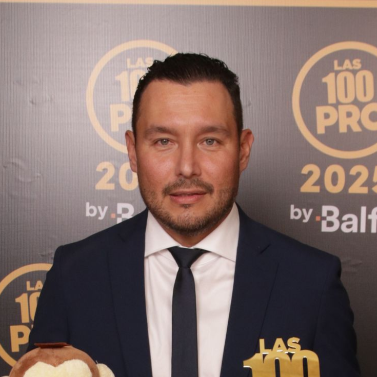 Karina Derbez - Monto