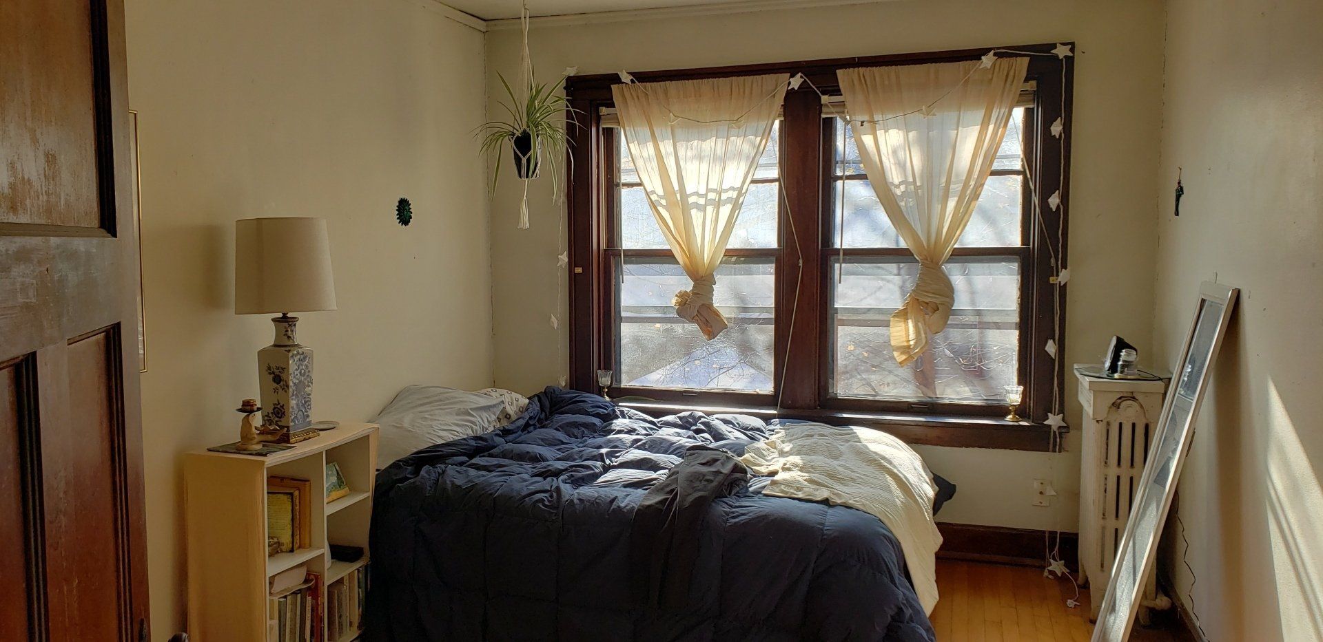 330 N. Carroll Street interior