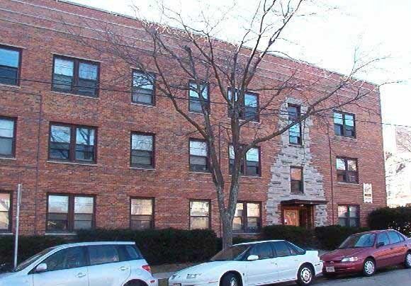 330 N. Carroll Street – The Lyon