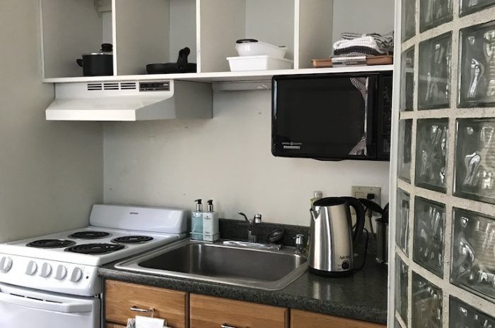 454 W. Gilman St. – The Grimm Book Bindery