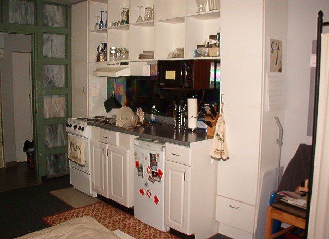 454 W. Gilman St. – The Grimm Book Bindery