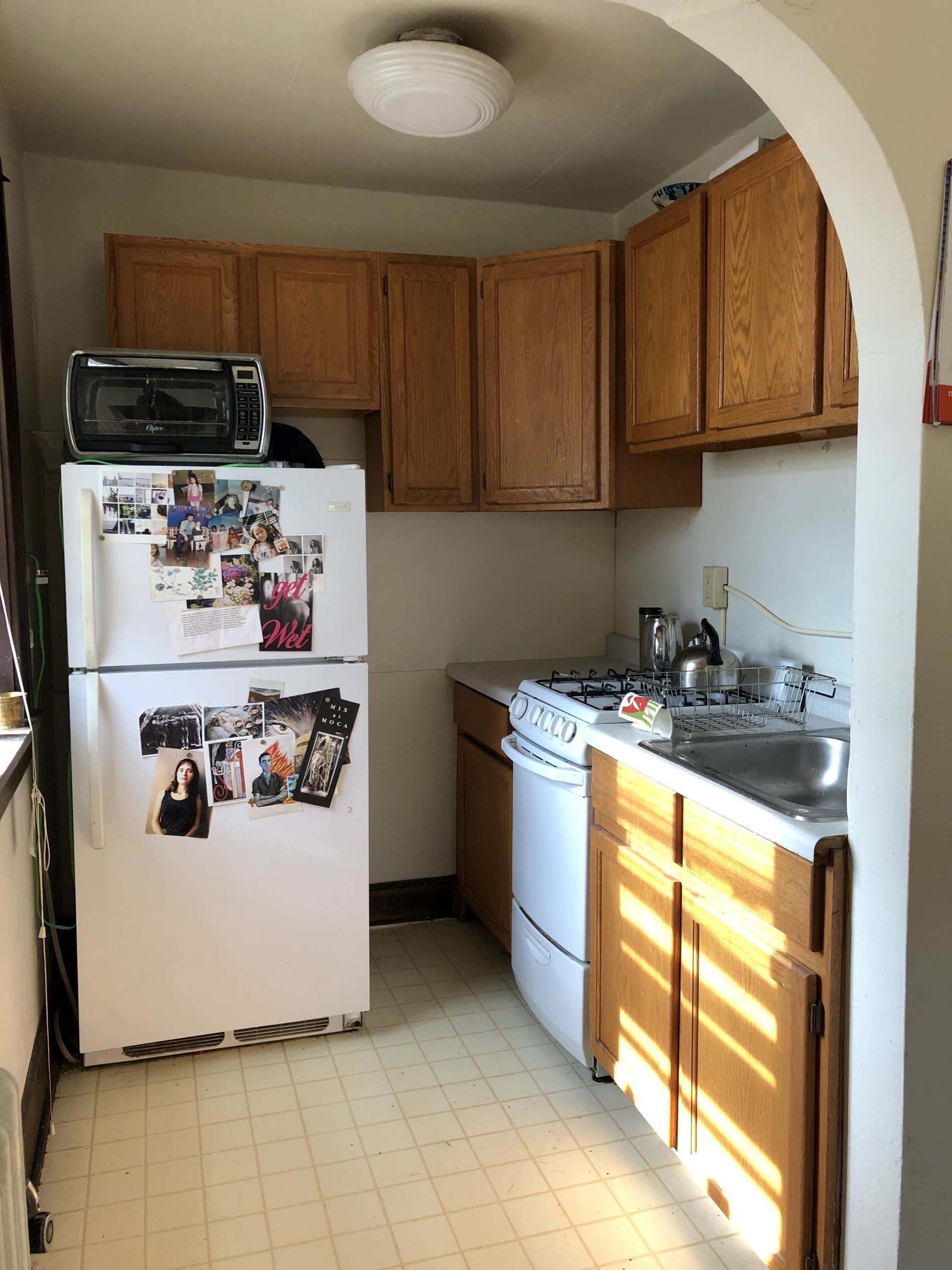 330 N. Carroll Street kitchen