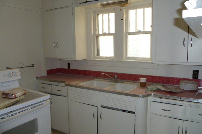 937-943 E. Johnson St.