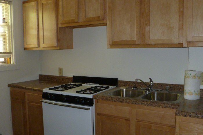 937-943 E. Johnson St.