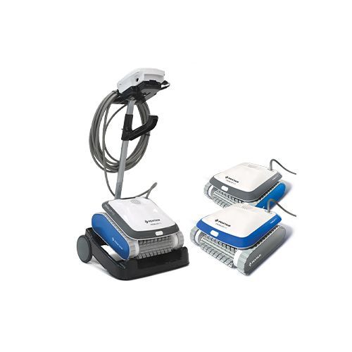 Un robot nettoyeur de piscine est assis sur un chariot.