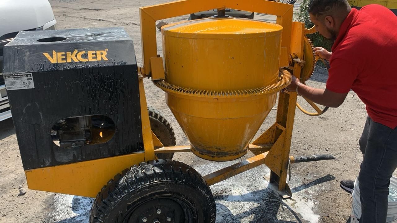 RME RENTA DE MAQUINARIA 