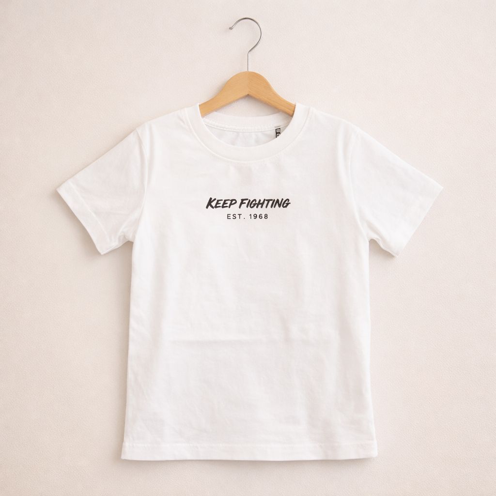 Never Alone – Keep Fighting Kinder T-Shirt