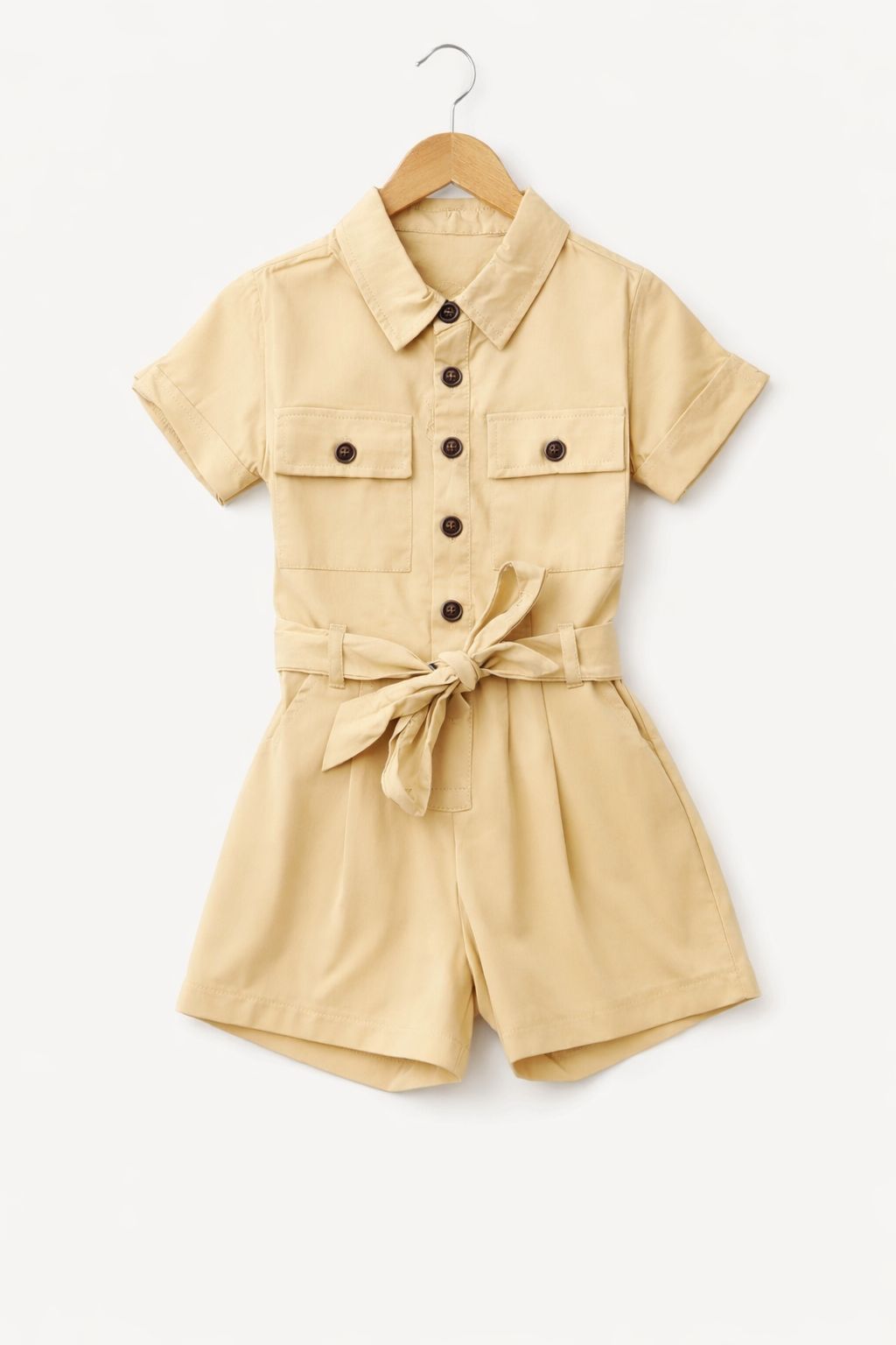 Beige Playsuit met Knoopsluiting en Strikceintuur