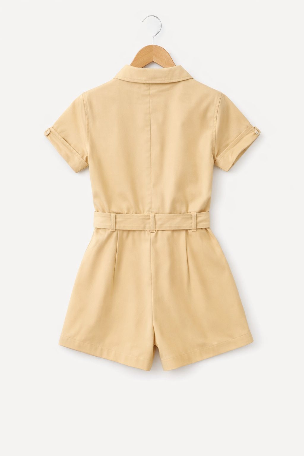 Beige Playsuit met Knoopsluiting en Strikceintuur