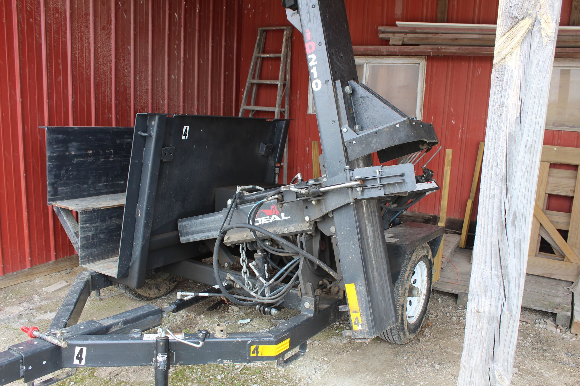 Post Pounders — Hillsboro, OH — Lerch's Barnlot Ltd.