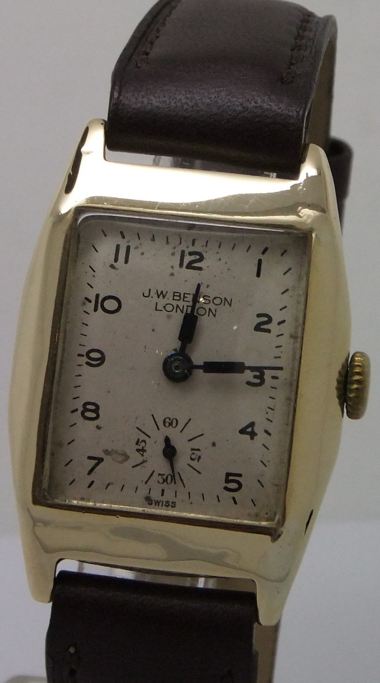 Vintage JW Benson London 9ct Gold case Mechanical Manual wind movement watch.
