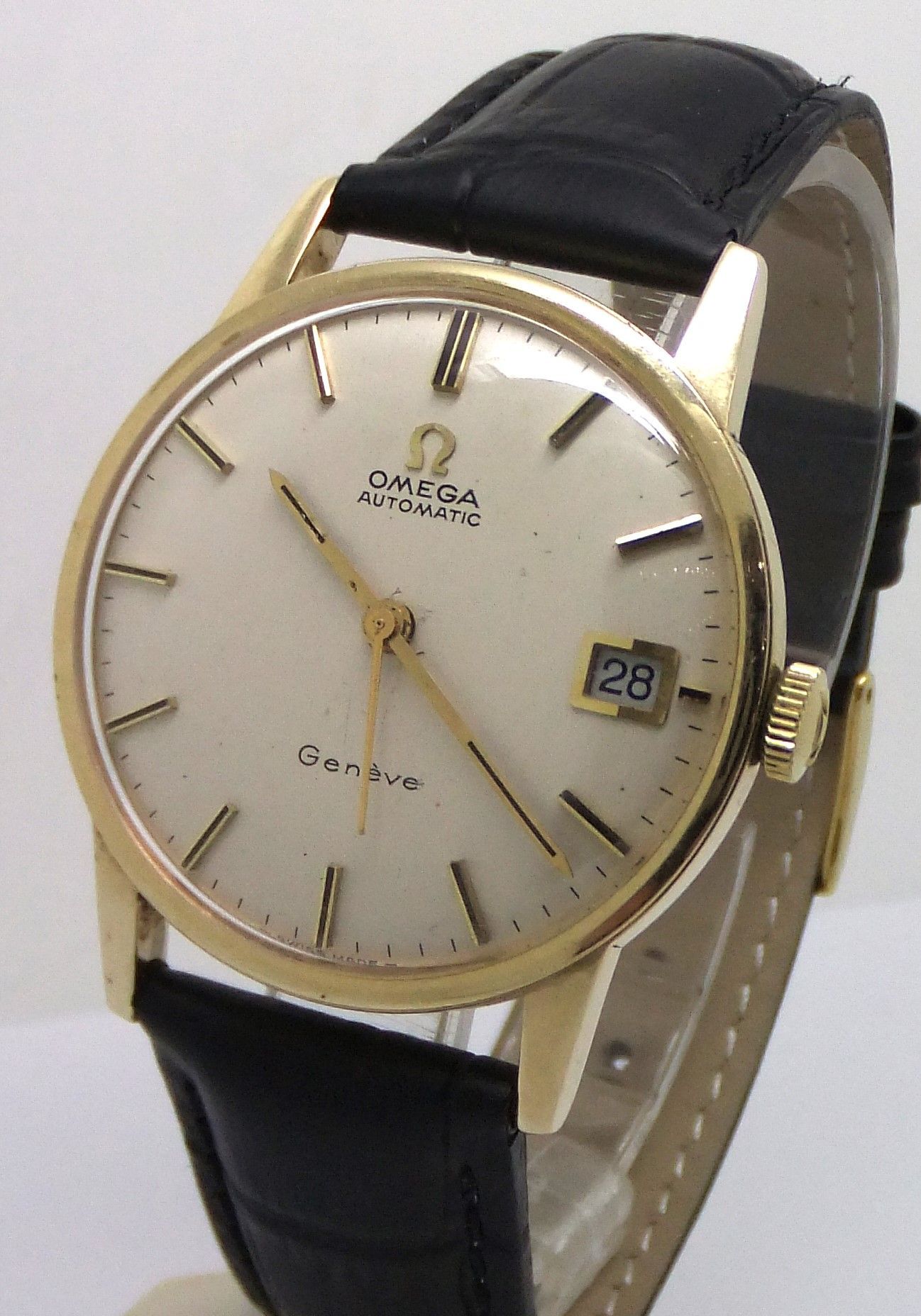 Vintage Omega Geneve 9ct gold case Automatic Movement Watch.