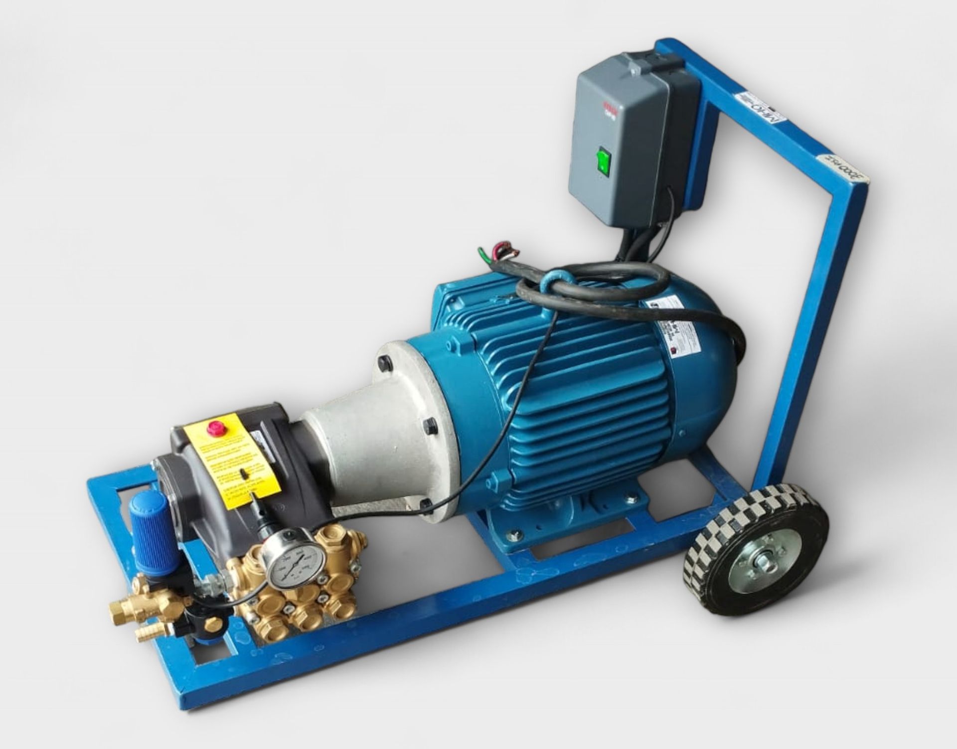 HIDROLAVADORA 7.5HP ELECTRICA
ALTA PRESIÓN, AGUA FRÍA