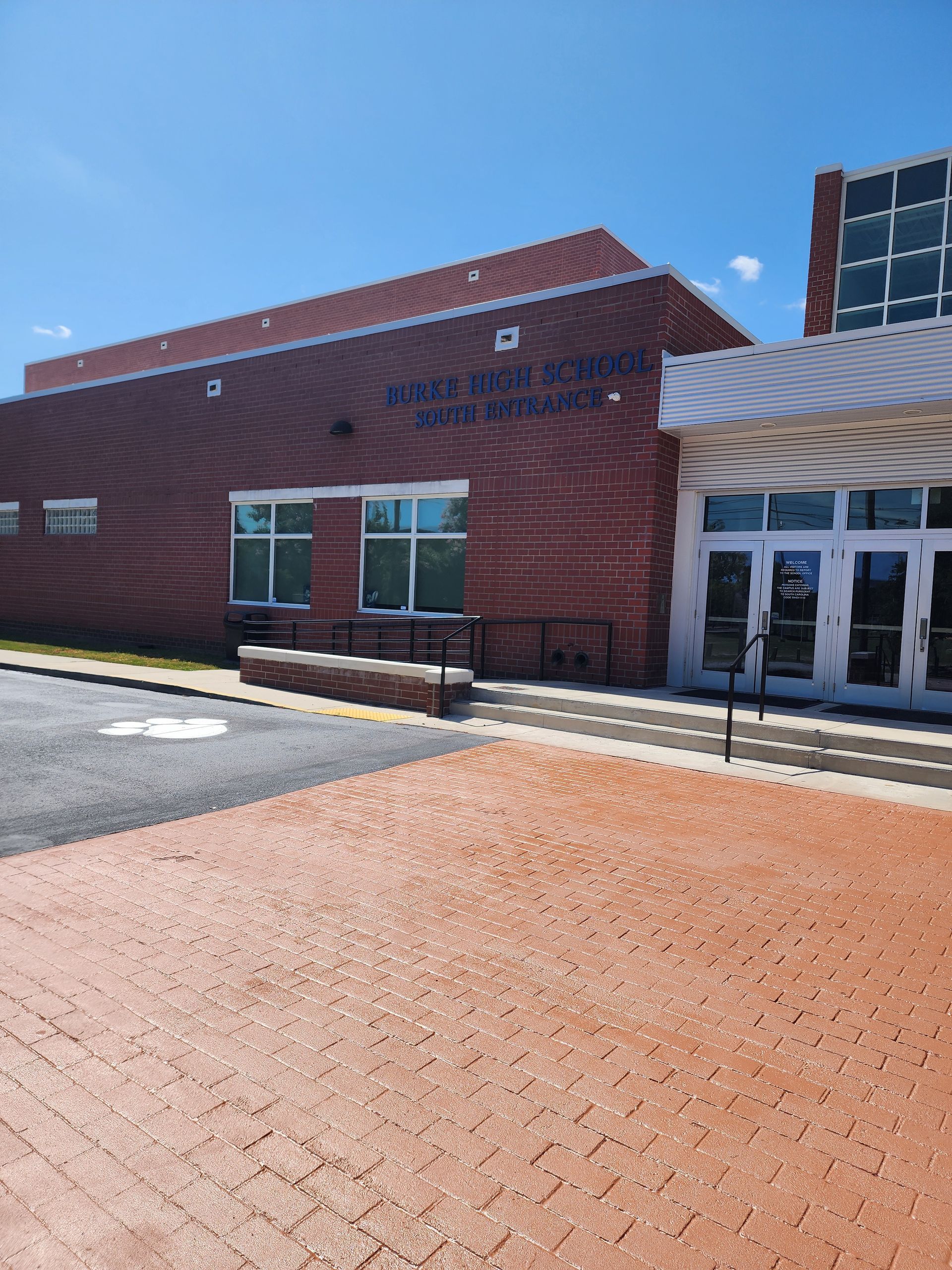 ABC Paving past project photo – school parking lot before resurfacing in Charleston, South Carolina.