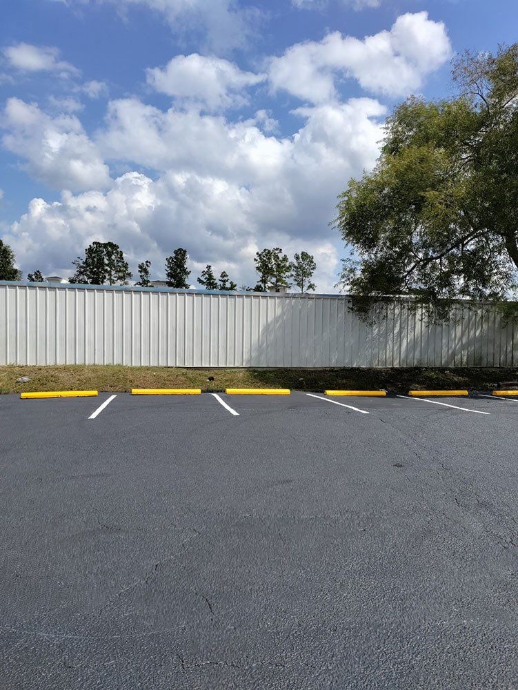 parking lot paving and line striping