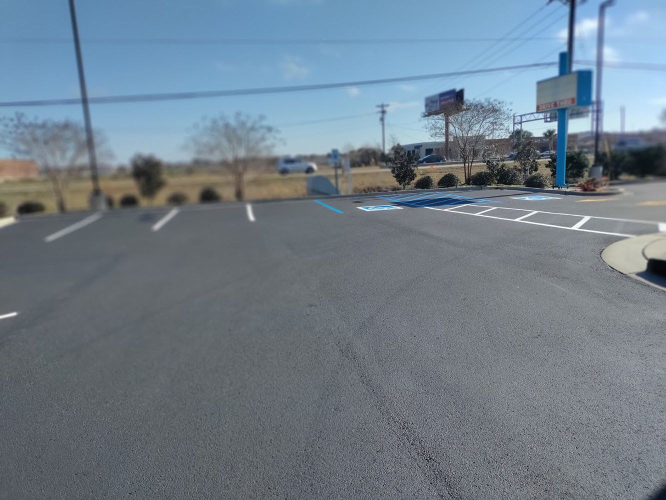 parking lot paving and line striping