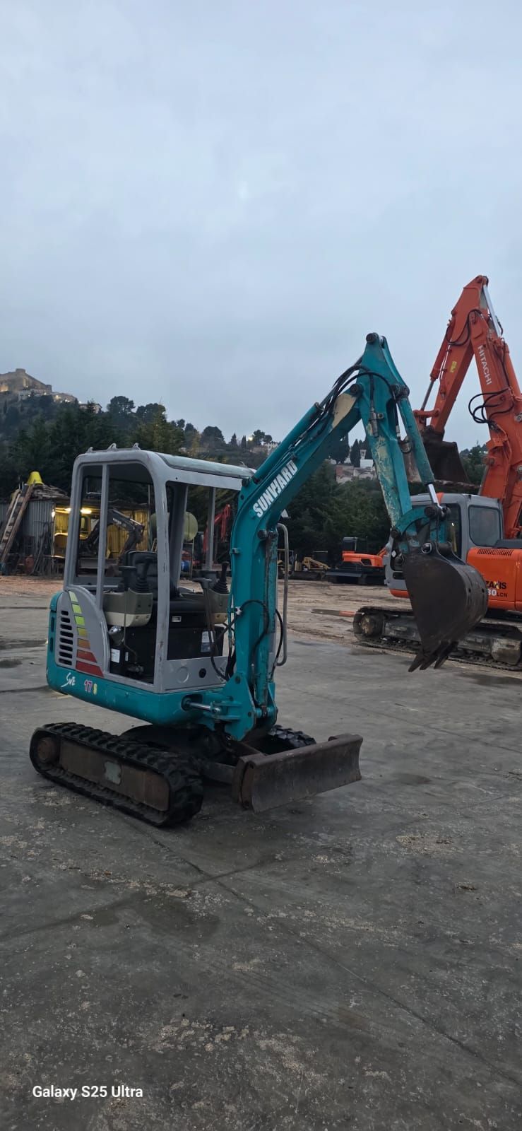 Miniescavatore Sunward