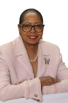 Headshot of Eloise Middleton.