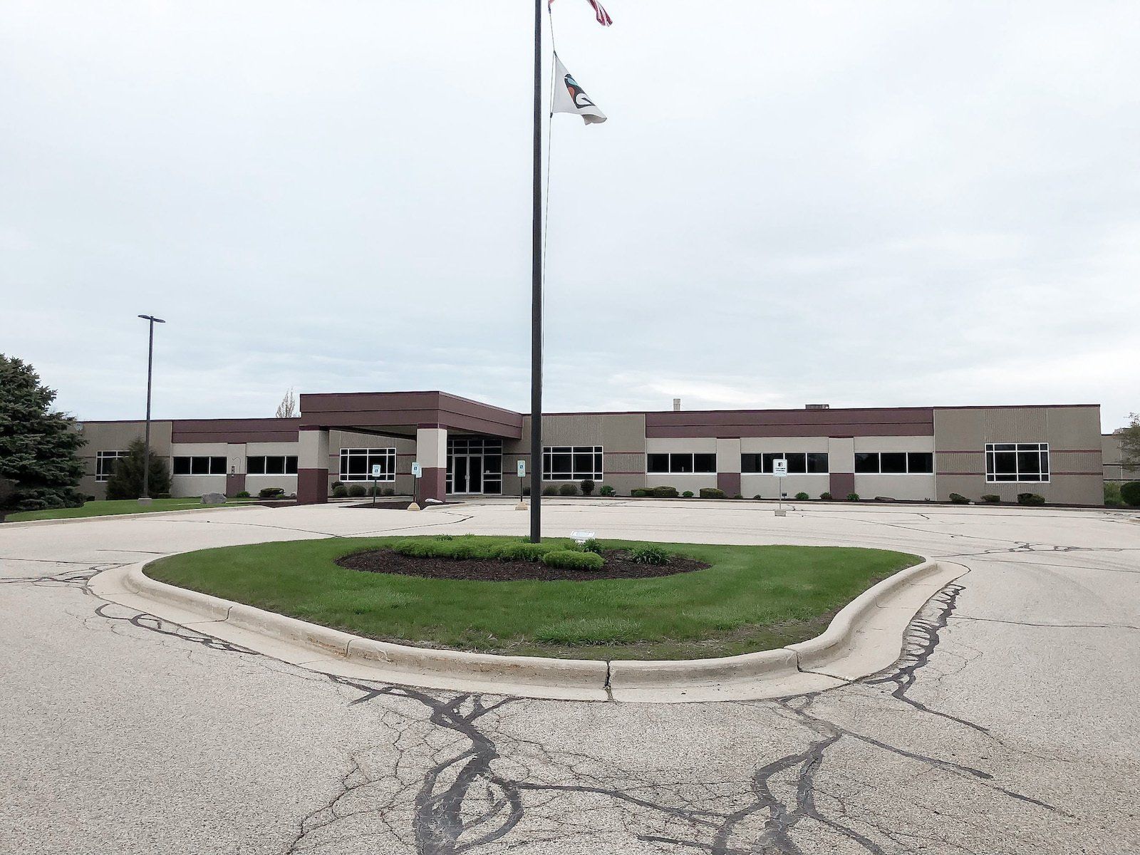 Exterior of 700 Blackhawk Dr.