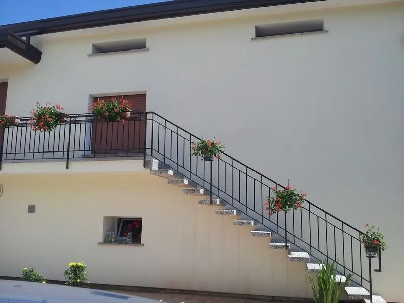 abitazione ristrutturata con copertura a cappotto