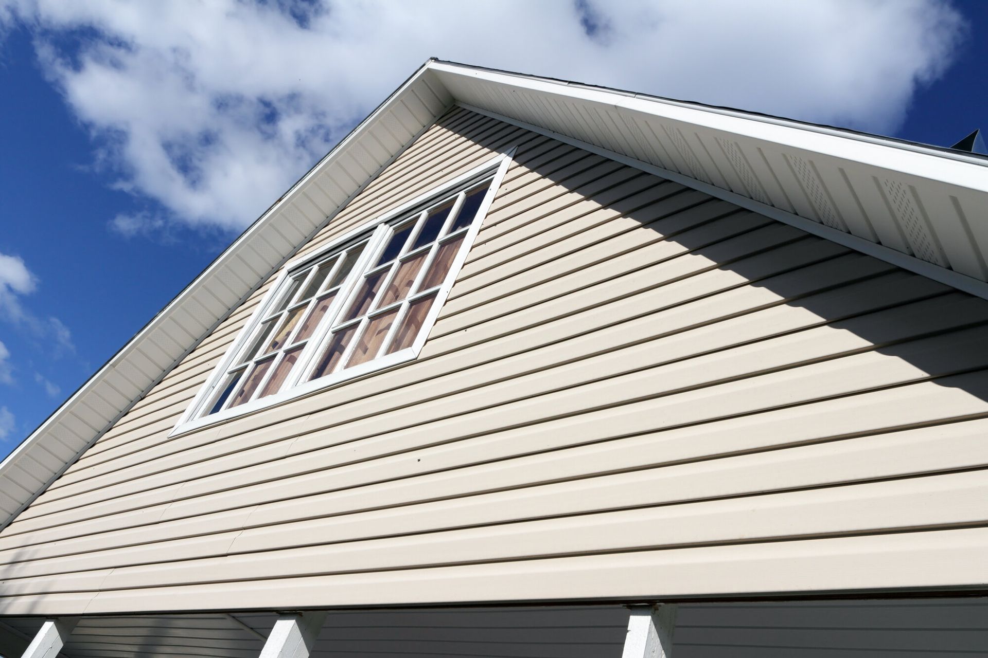 siding replacement Huntertown