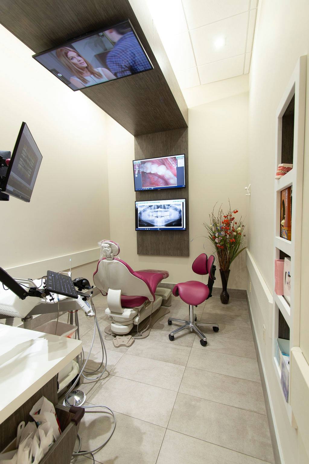 Arverne dental office photo 3