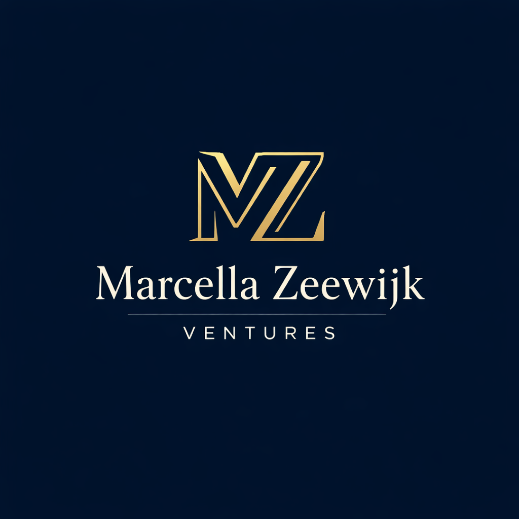 Gouden "MZ"-monogramlogo met de tekst "Marcella Zeewijk Ventures" op een donkerblauwe achtergrond.