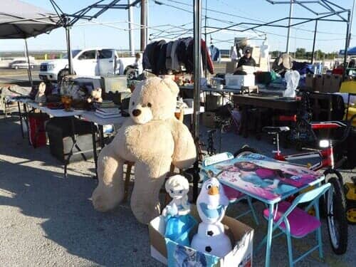 Big teddy bear — Flea Market in Schertz, TX