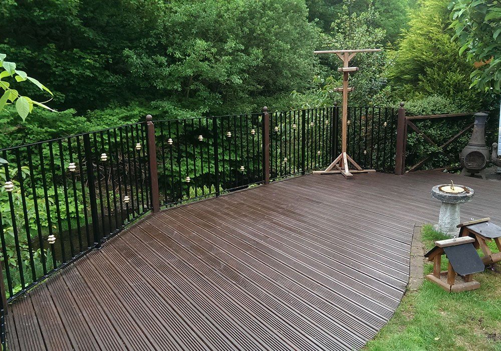 exterior painting and decorating  - decking 