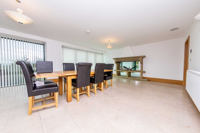 decorative finishes - interior design - painting and decorating - white dining room