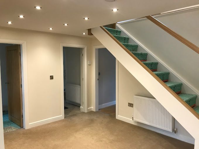 interior-hall-painting-and-decorator