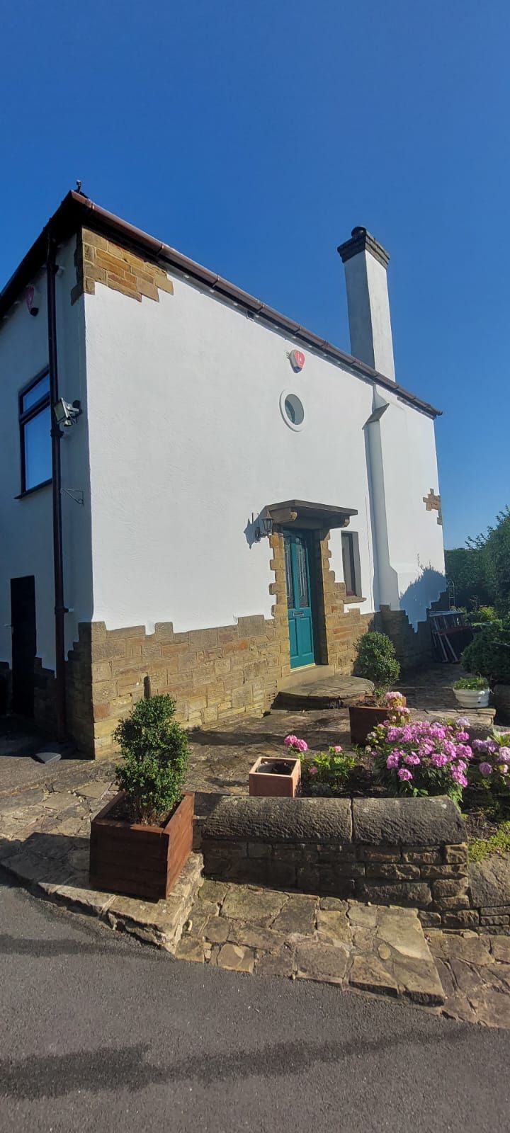 exterior painting and decorating - white