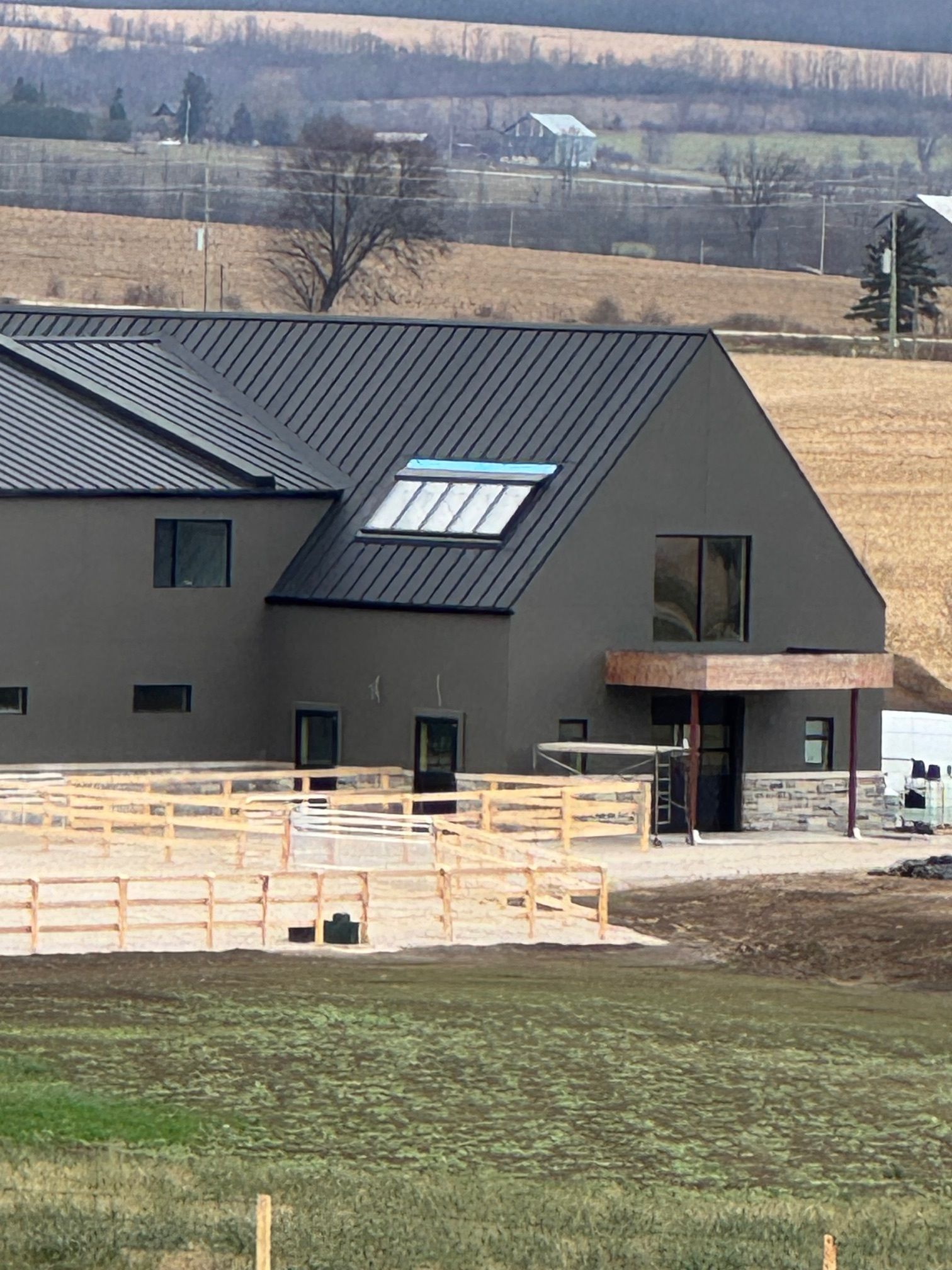 Vertically Retractable Walls Gatineau | Commercial Daylighting Gatineau