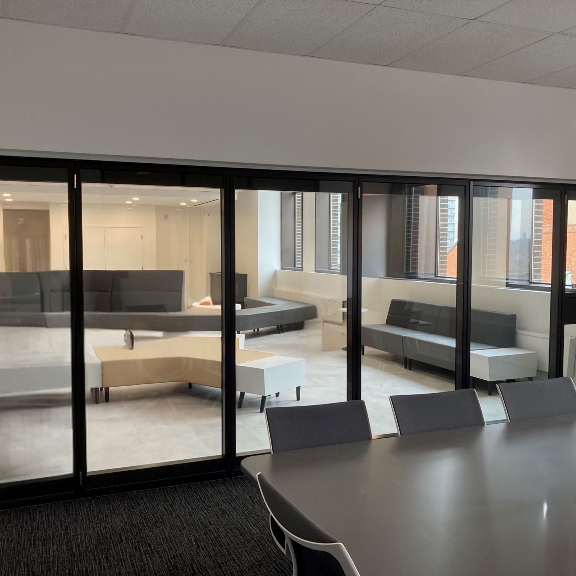 Vertically Retractable Walls Kitchener | Commercial Daylighting Kitchener